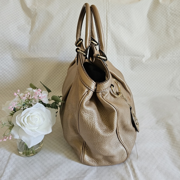 NDS Women's Gucci Beige Leather Luxury Satchel Handbag (EXCELLENT) - Picture 4 of 16